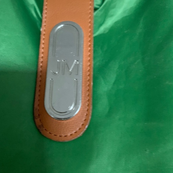 Great traveling bag by JM green color - Picture 4 of 5